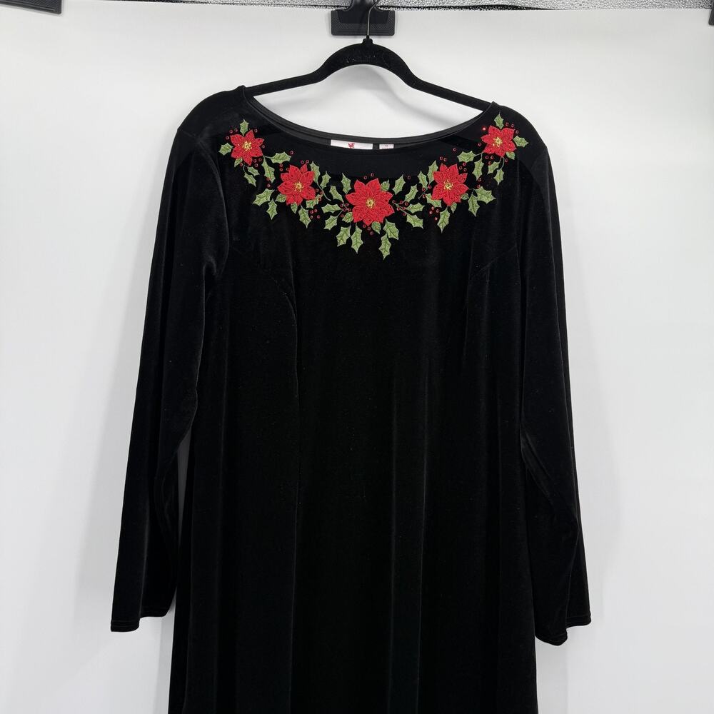 Quacker Factory Velvet Dress Womens 1X Black Red Poinsettia Embroidered Holiday - Picture 2 of 10